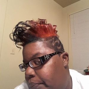 Meet your Posher, Sharice